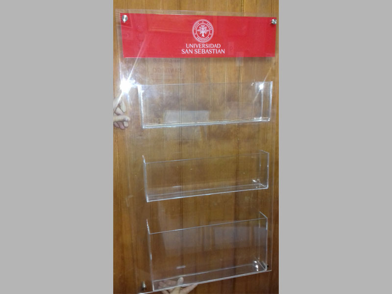 porta folletos de acrílico