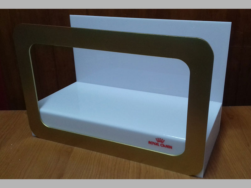 trabajos especiales en acrílico