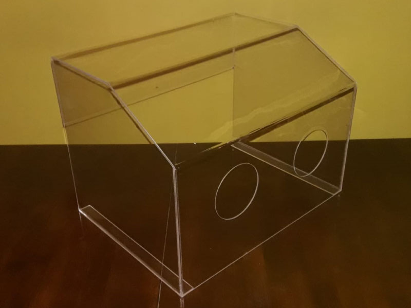 trabajos especiales en acrílico