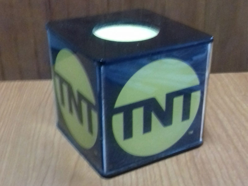 trabajos especiales en acrílico