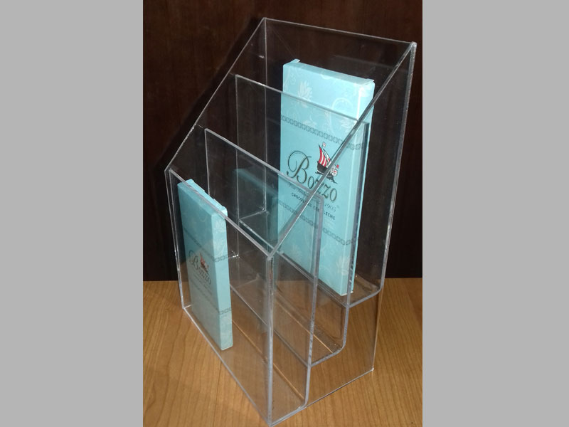 trabajos especiales en acrílico